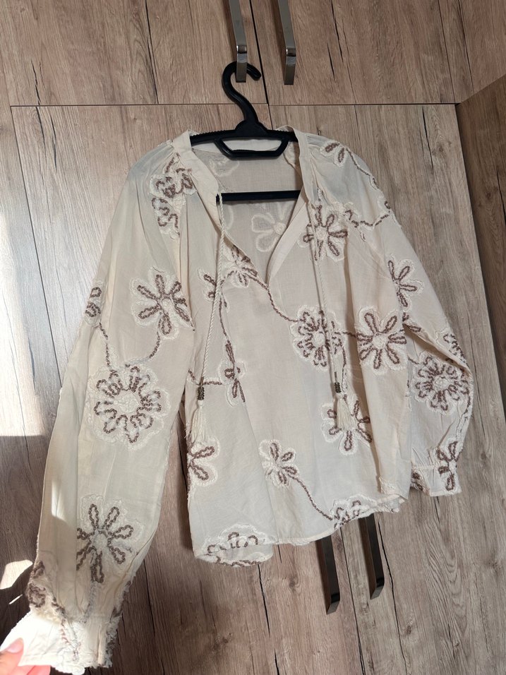 Zara Nakışlı bluz - Görsel 3