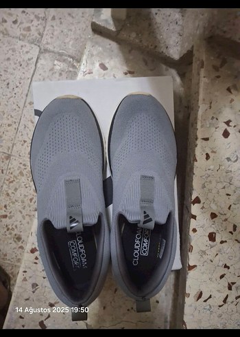 Adidas Gri Erkek Spor Ayakkabı Velcro - Görsel 2