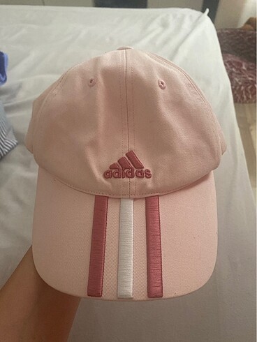 Adidas pembe şapka orginal