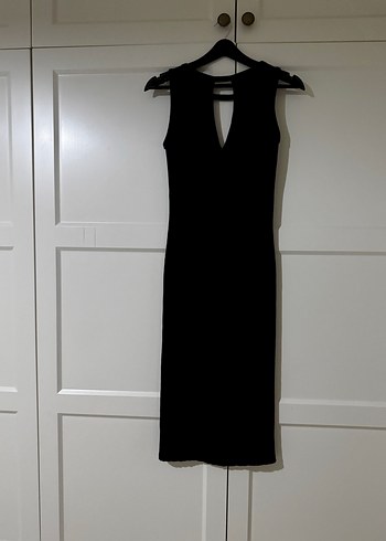 V Yaka Siyah fitilli Uzun Elbise - Görsel 2