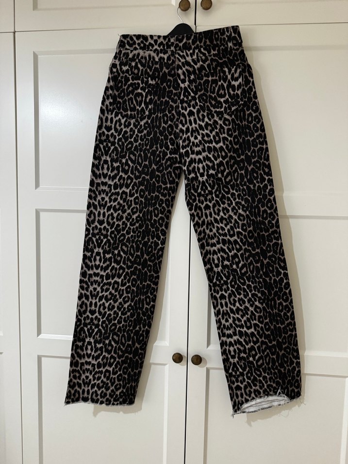 Kahverengi Leopar Desenli Kadın Pantolon - Görsel 3