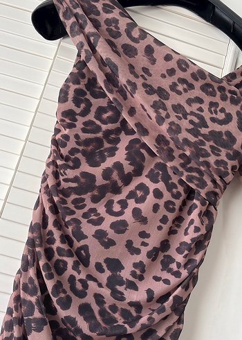 Leopar Desenli Uzun Drapeli Kadın Elbise - Görsel 2