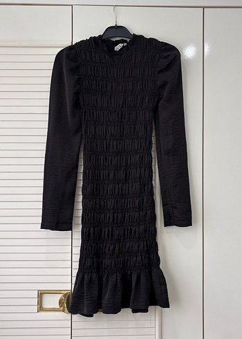 Uzun Kollu Siyah Pilili Keten Elbise - Görsel 3