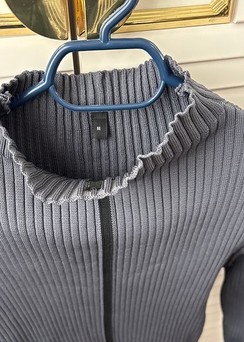 Gri Uzun Kollu Yüksek Yakalı Triko Elbise - Görsel 2