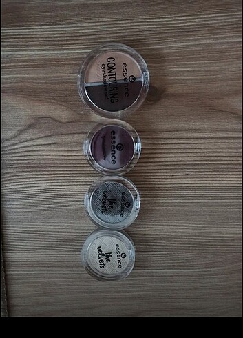 Göz farı Essence 