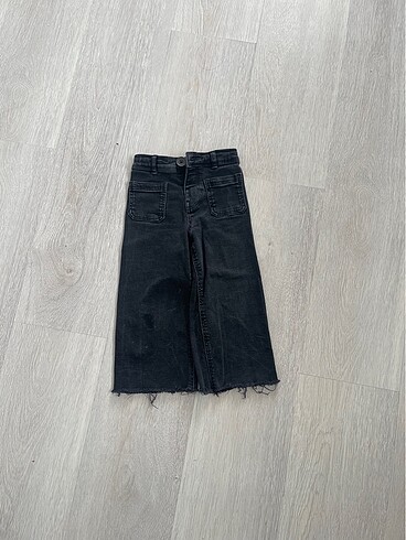Zara Kız çocuk jean pantolon