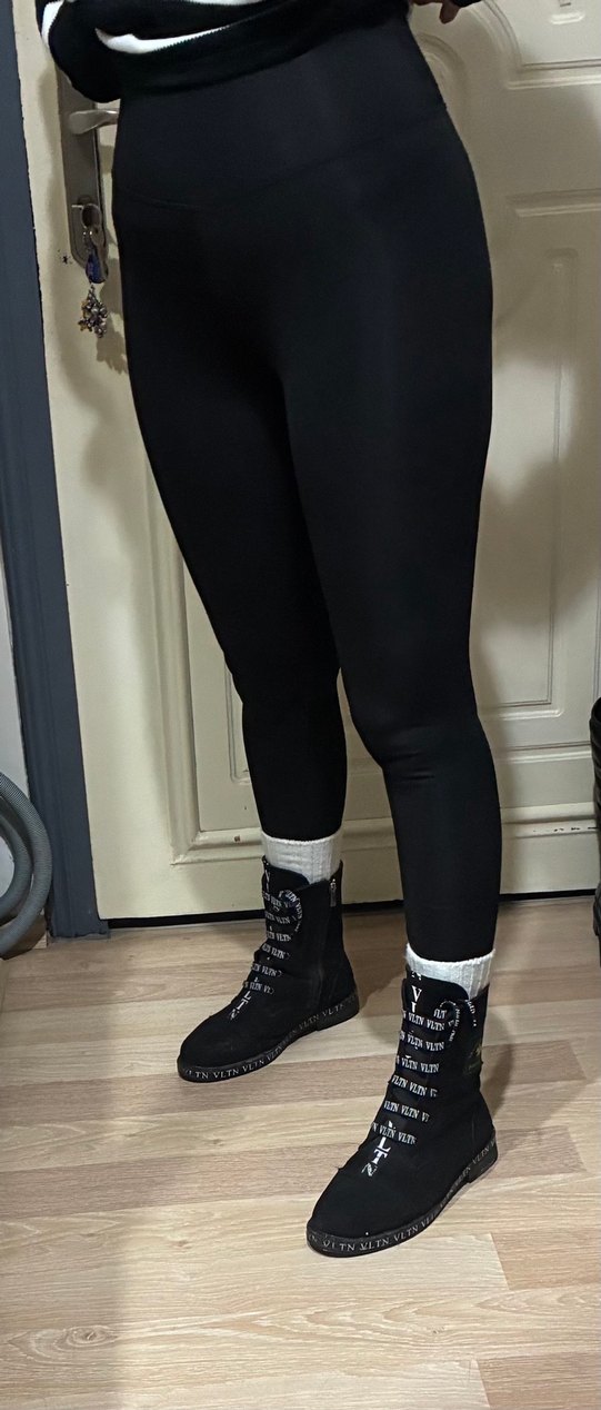 OYSHO Siyah Kadın Spor Tayt - Görsel 2