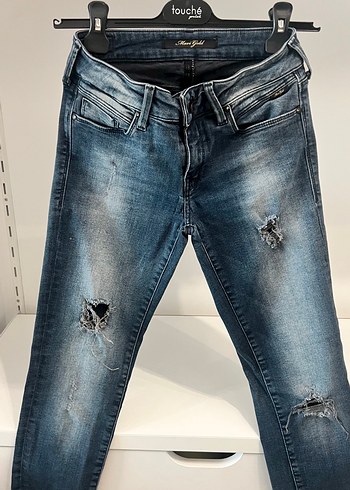 Mavi Kadın Yırtık Denim Pantolon