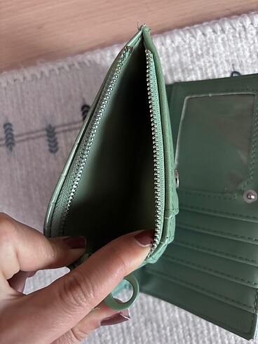 Beden yeşil Renk Stradivarius cüzdan
