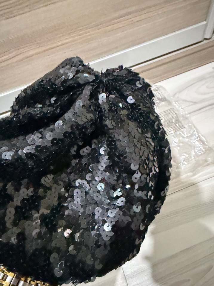 Siyah Kadın Puantiyeli Bere - Görsel 4