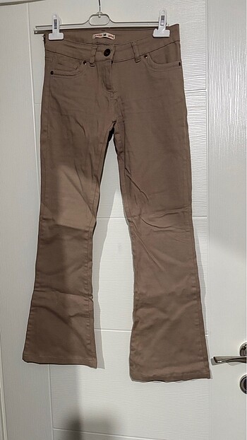 Diğer İspanyol paça pantolon M beden #ispanyolpaçajean #ispanyolpaçapa
