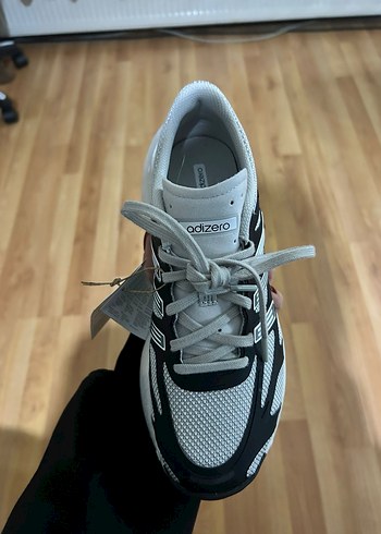 Adidas spor ayakkabı - Görsel 4