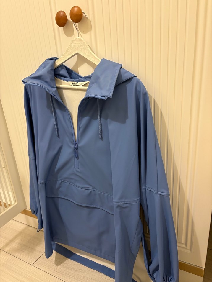 Zara mavi yağmurluk oversize - Görsel 5