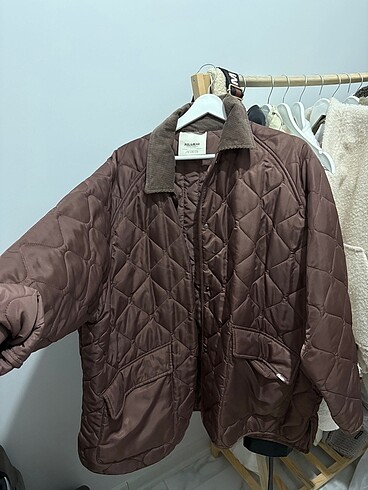 Pull and Bear Pull bear kapitone ceket