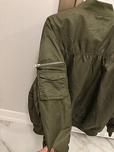 l Beden haki Renk Bershka haki bomber ceket