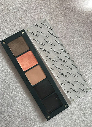MAC İnglot far paleti