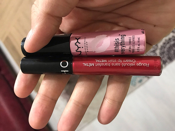 NYX Sephora ruj ve nyx dudak yağı