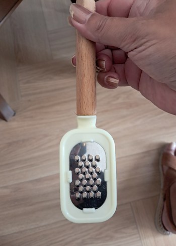 Ikea Renkli Turkuaz sarımsak rendesi