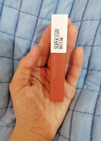 MAYBELLINE SUPER STAY KALICI RUJ 75 numara 