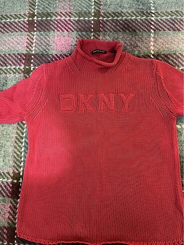 DKNY kazak