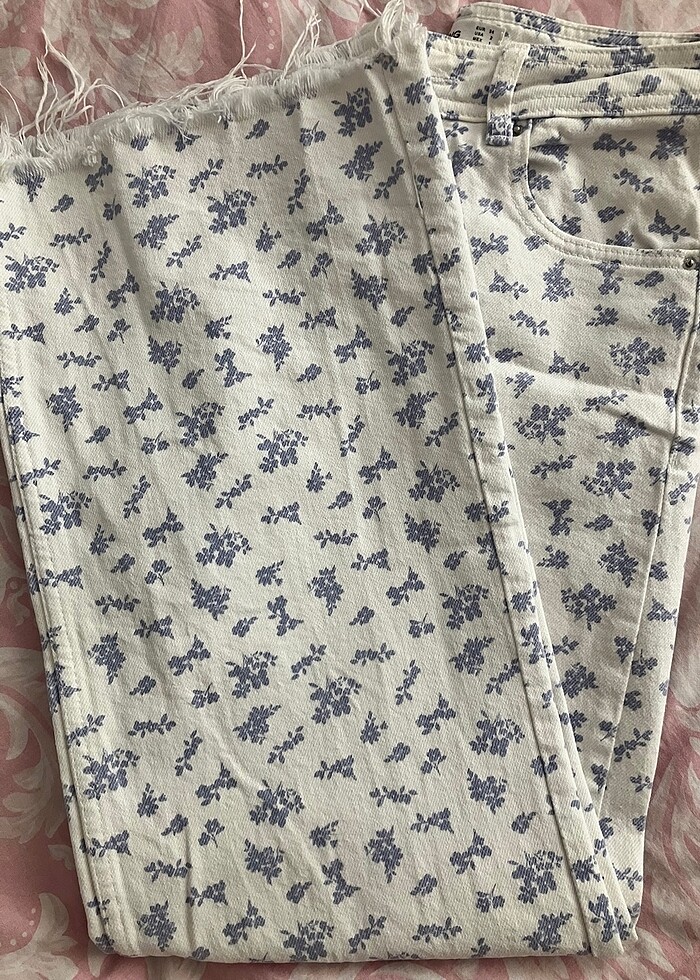 Mango çiçekli pantolon - Görsel 2