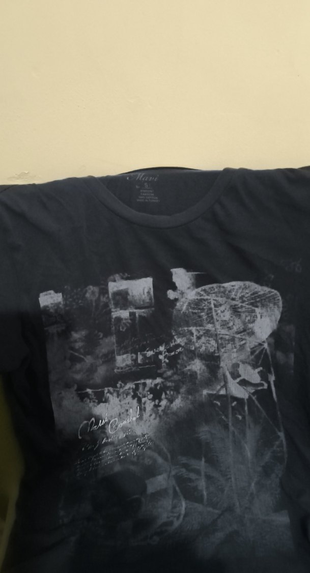 Siyah Kısa Kollu mavi tişörtü - Görsel 3