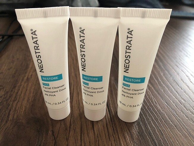 Neostrata yüz temizleme