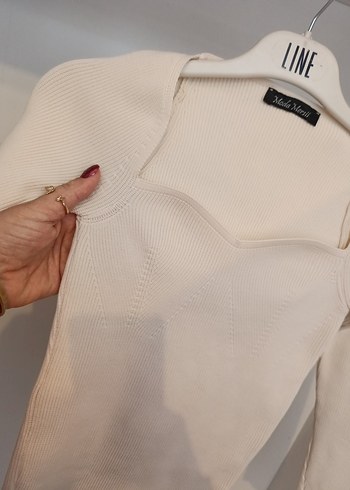 Beyaz Kısa Kesim Kadın Triko - Görsel 4