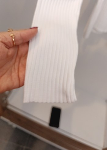 Beyaz Pamuklu Uzun Kollu bayan Bluzu - Görsel 2