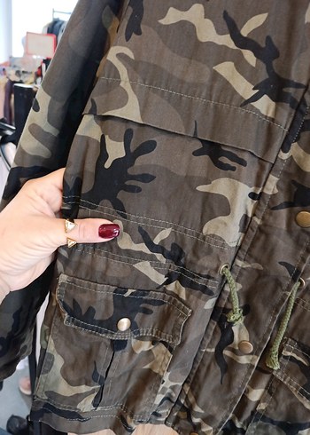 Düğmeli Kamuflaj Kadın Ceket - Görsel 5