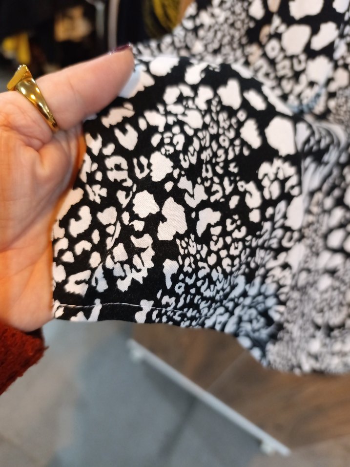 Gri Desenli Uzun Kollu Salaş Bluz - Görsel 4