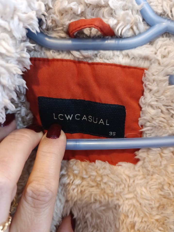 Kürklü Kırmızı Kadın Kışlık Ceket - Görsel 4