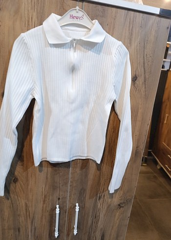 Beyaz Düğmeli Polo Yaka Kadın Triko - Görsel 3