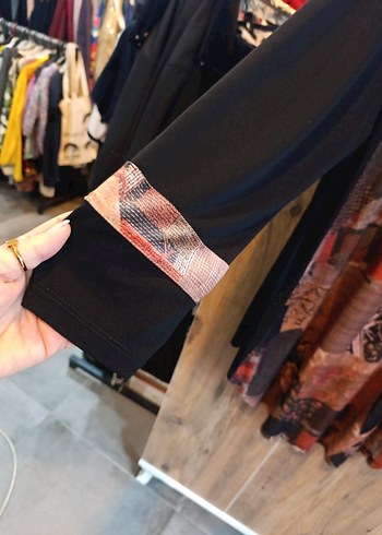 Uzun Kollu Bohem Düğmeli Tunik - Görsel 2