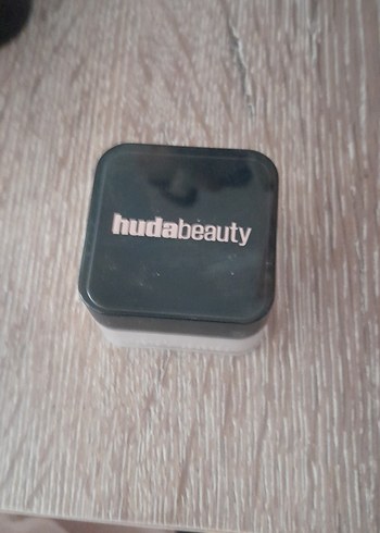 Huda Beauty