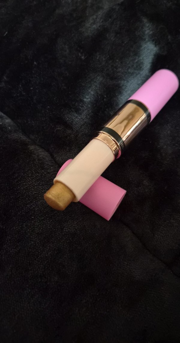 Pastel Pembe Revolution Maskara - Görsel 2