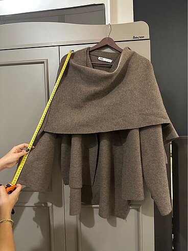 Zara Zara pelerin mont