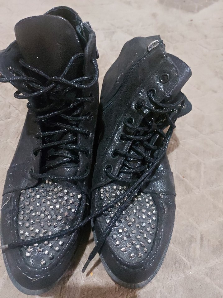 Siyah Simli Dolgu Topuklu Punk Bot - Görsel 2