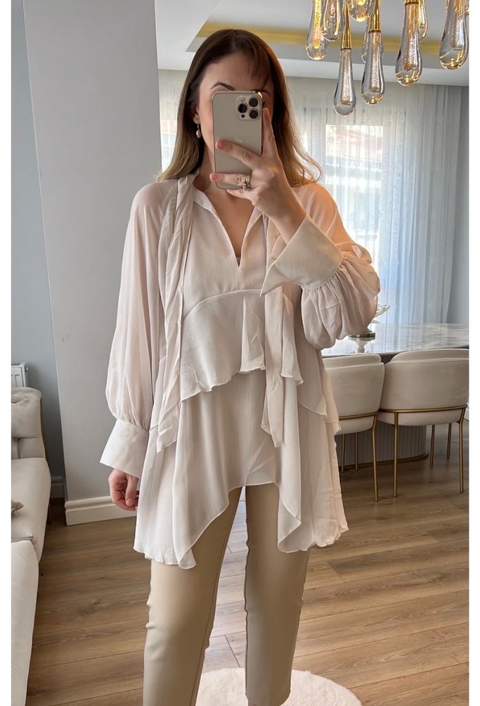 Ekru Uzun Kollu Fırfırlı Bluz - Görsel 4