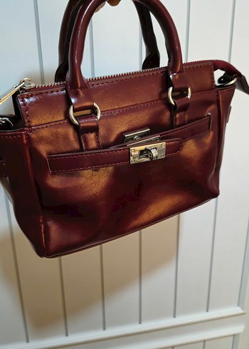 stradivarius bordo çanta