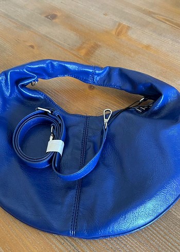 Stradivarius stradivarius saks mavisi çanta