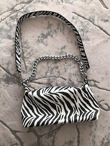 Bershka zebra çanta