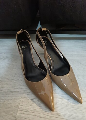 Zara kısa topuk stiletto