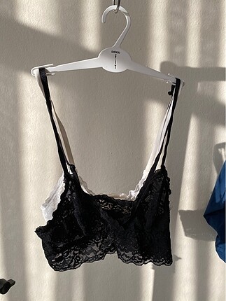 2 li dantel bralet