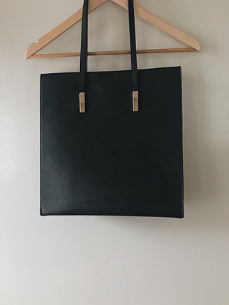 H&M siyah çanta.
