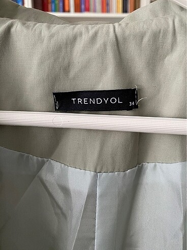 34 Beden Balon kollu trençkot