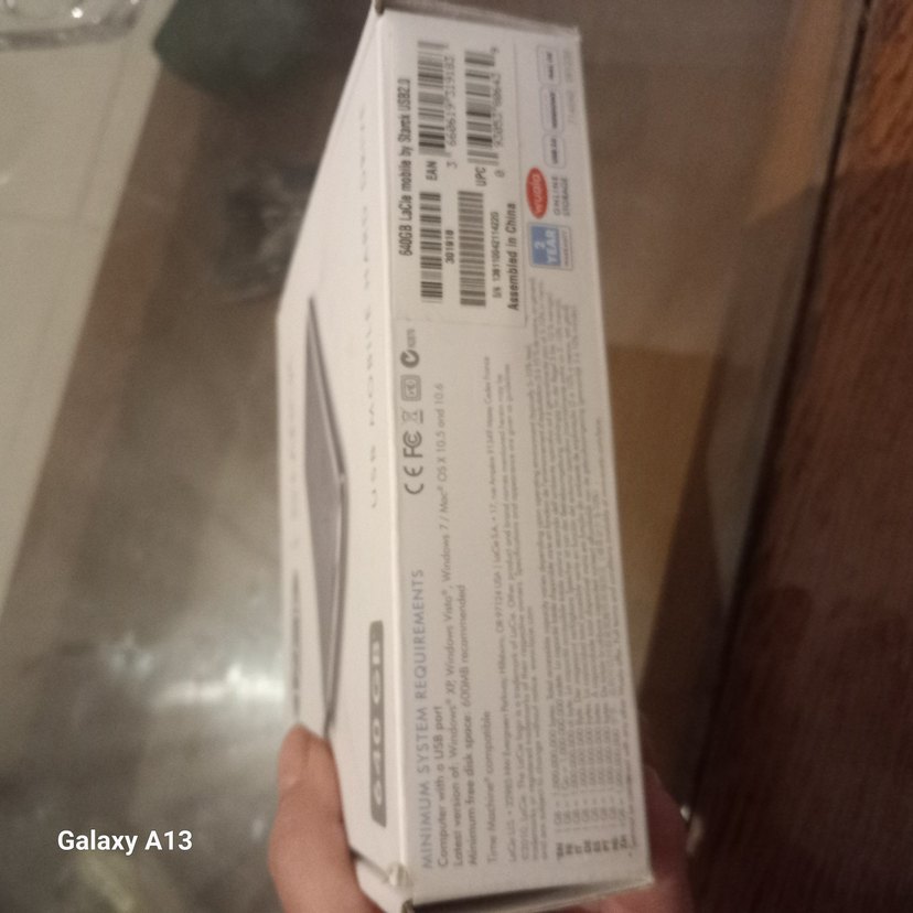 LaCie by S+ARCK 640GB USB 3.0 Taşınabilir Hard Disk - Görsel 4