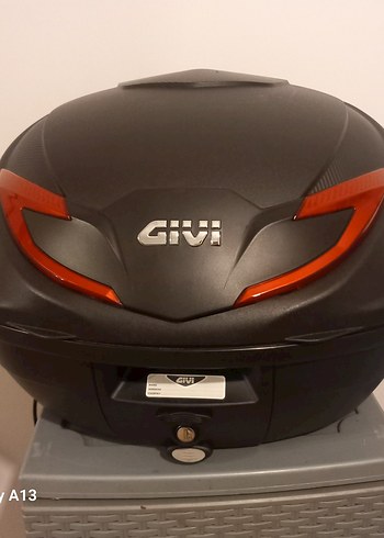 Givi B360N Siyah Baskılı Motosiklet Çantası - Görsel 2