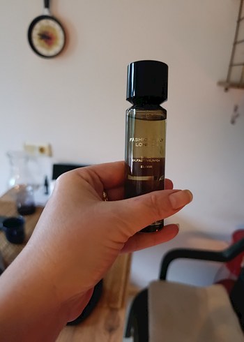 Zara Fashionably London Elixir Kadın Parfüm 30 ml - Görsel 4