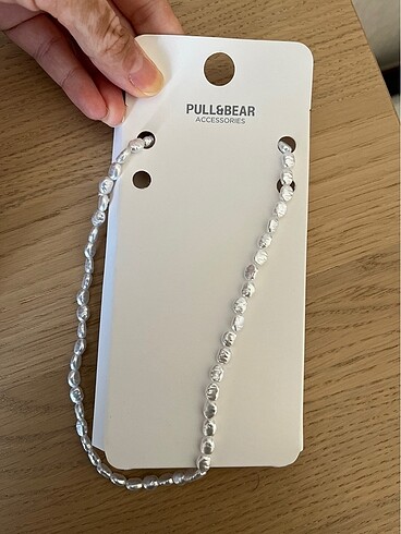 Pull and Bear İnci kolye